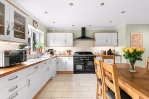 Photo 27- click for photo gallery